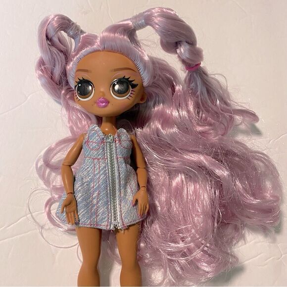 LOL Surprise OMG Sweet Nails Kitty K Café doll 9” - Picture 2 of 5